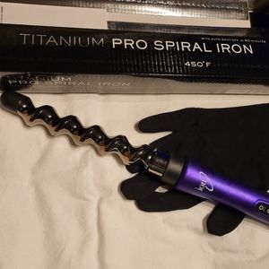ion Finishing Solutions Titanium Pro Spiral Iron